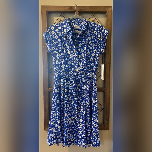 Calvin Klein Flirty Blue Daisy Dress SIZE 6 - Picture 2 of 8